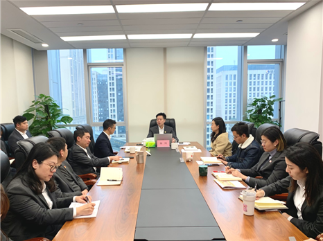 集团党委副书记、副董事长、总经理杨川赴会议公司